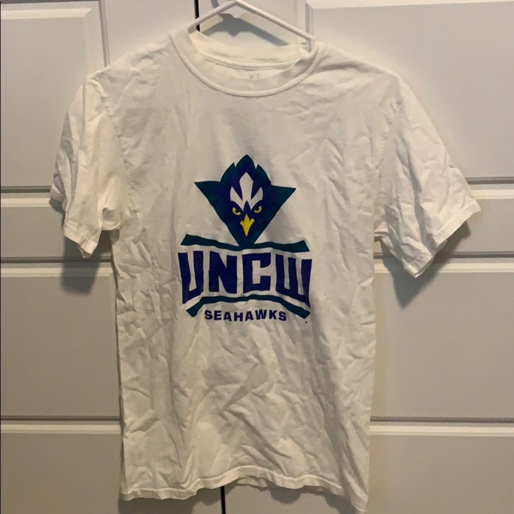 UNCW college t-shirt